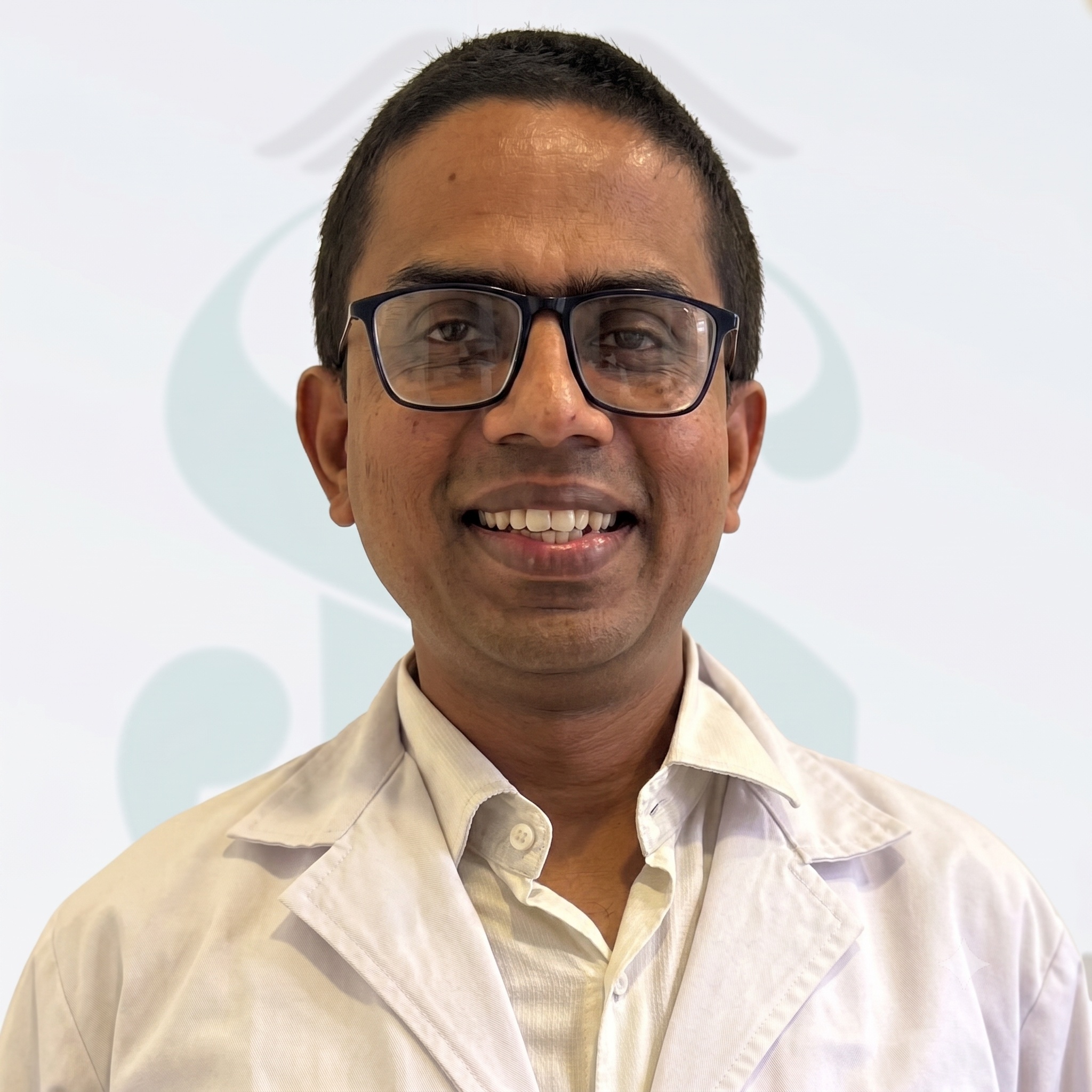 Dr. Suneedh Gupta